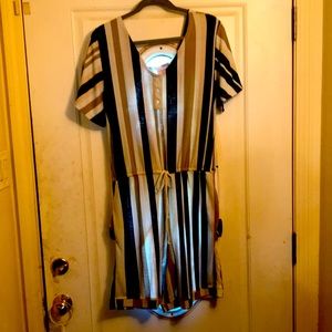 Medium Lularoe Xanthe